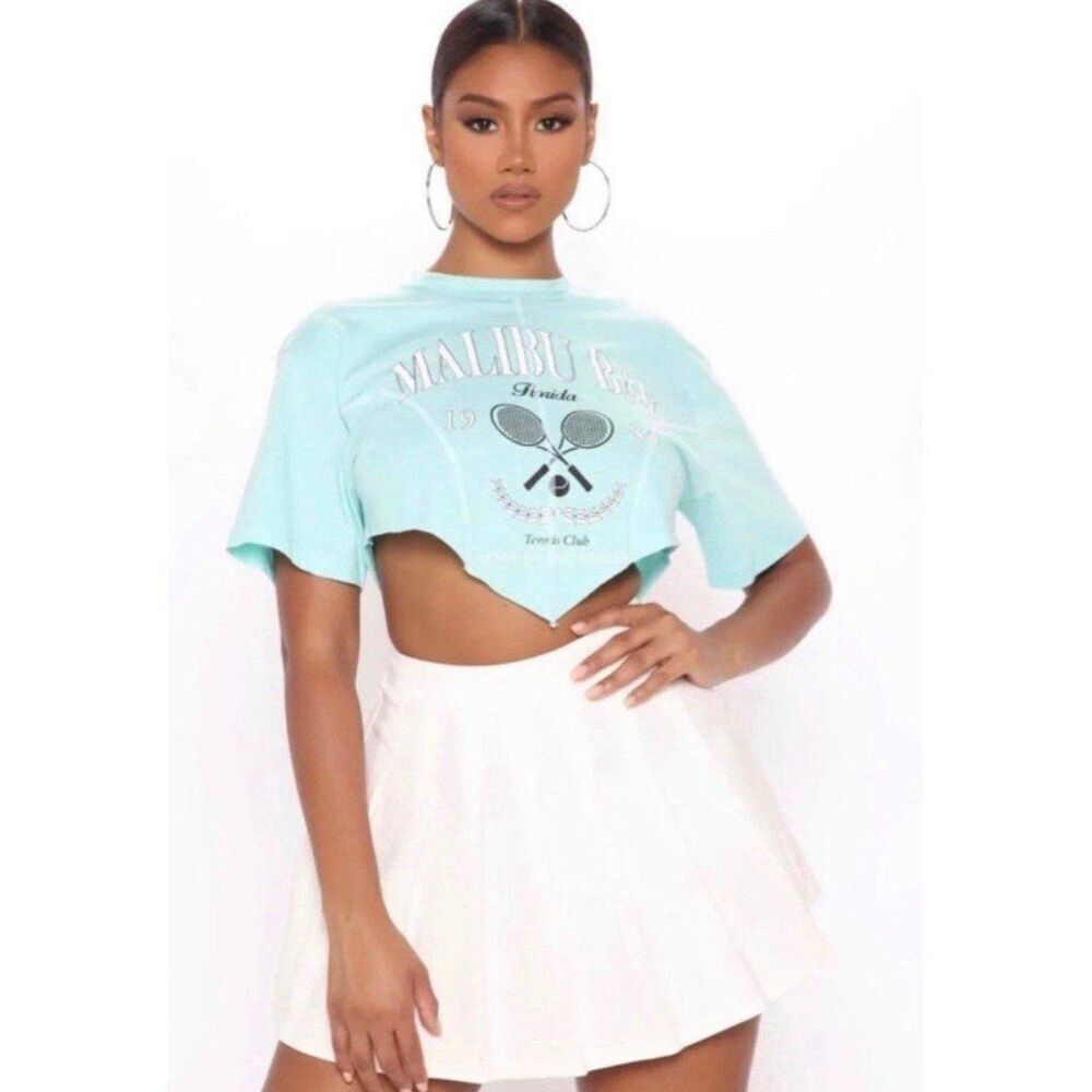 Fashion Nova NWT Women Large Blue Asymmetrical Tennis Graphic Print Crop Top